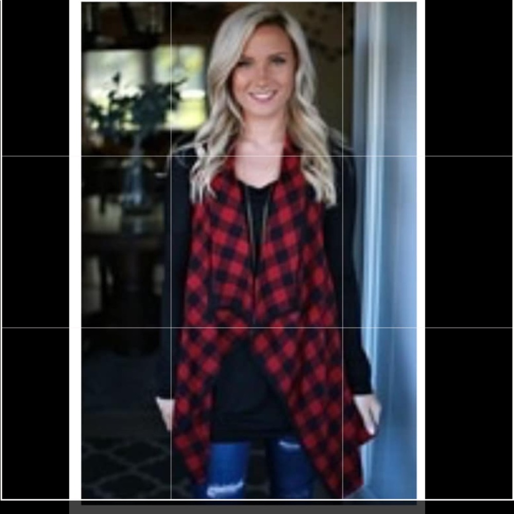 22nd Twenty Second Red Black Plaid Vest Large